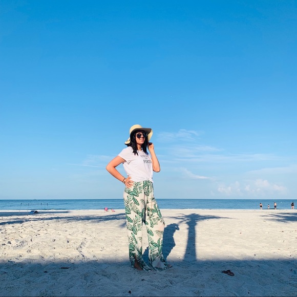 ๐ฑ๐ฅ๐ฟMeet the seller ๐ฟ๐ฅ๐ฑ - Picture 6 of 8